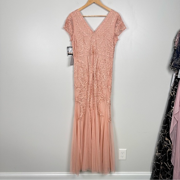 Marina Beaded Cap Sleeve Tulle Gown Blush NEW - Picture 4 of 6